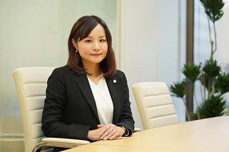 行政書士 高田恵美 福岡の弁護士による法律相談 デイライト法律事務所